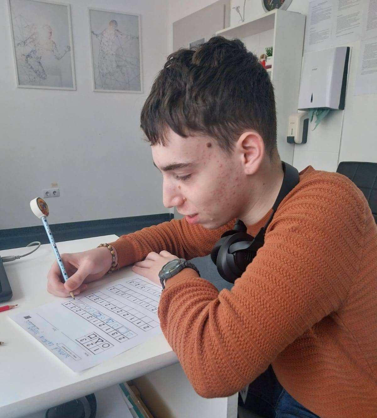 Cătălin, un luptător adevărat! Fundația DMS îi susține drumul spre un viitor mai bun!